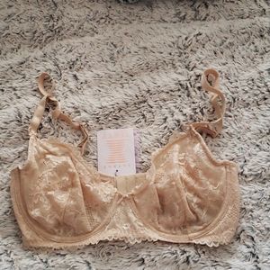 Unlined lace bra